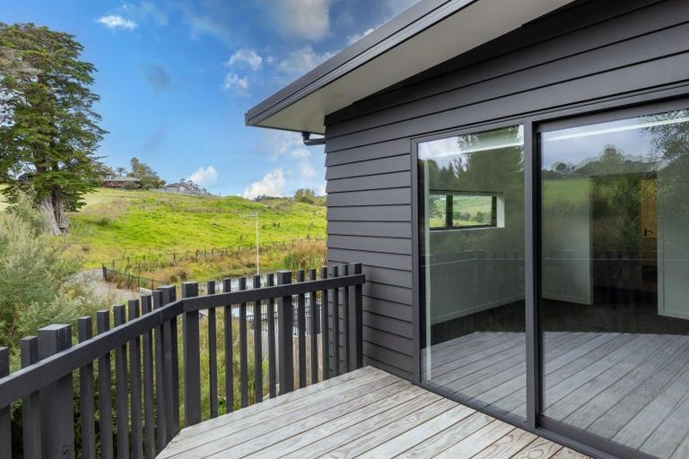 Photo of property in 27 Kia Kaha Drive, Snells Beach, 0920