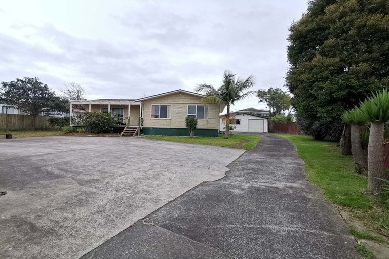 Photo of property in 14 Tango Place, Henderson, Auckland, 0610