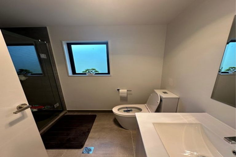 Photo of property in 19/9 Schnapper Rock Road, Greenhithe, Auckland, 0632