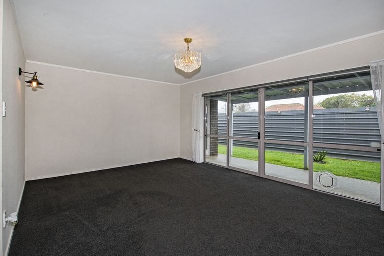 Photo of property in 12a Simons Street, Kensington, Whangarei, 0112