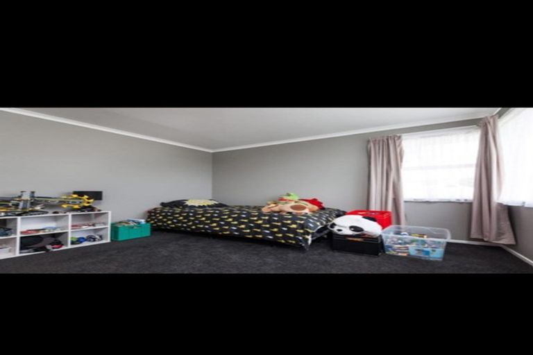 Photo of property in 11 Belair Avenue, Blagdon, New Plymouth, 4310