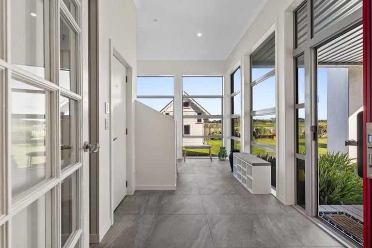 Photo of property in 3 Ponderosa Place, Opunake, 4616