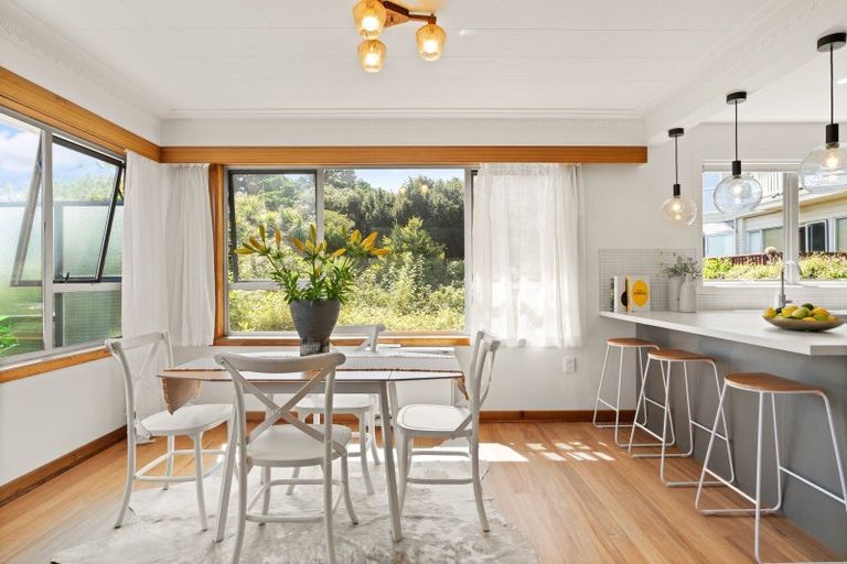 Photo of property in 50 Glendevon Place, Vauxhall, Dunedin, 9013