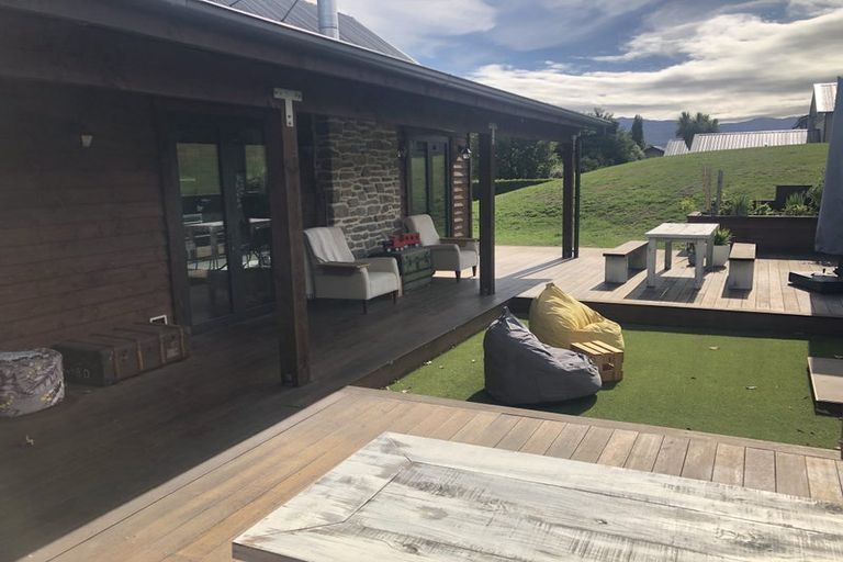 Photo of property in 6 Bridgewell Lane, Lower Shotover, Queenstown, 9371
