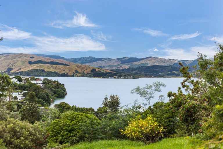 Photo of property in 39 Bayview Road, Paremata, Porirua, 5024