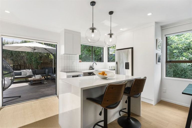 Photo of property in 14 Pahi Place, West Harbour, Auckland, 0618