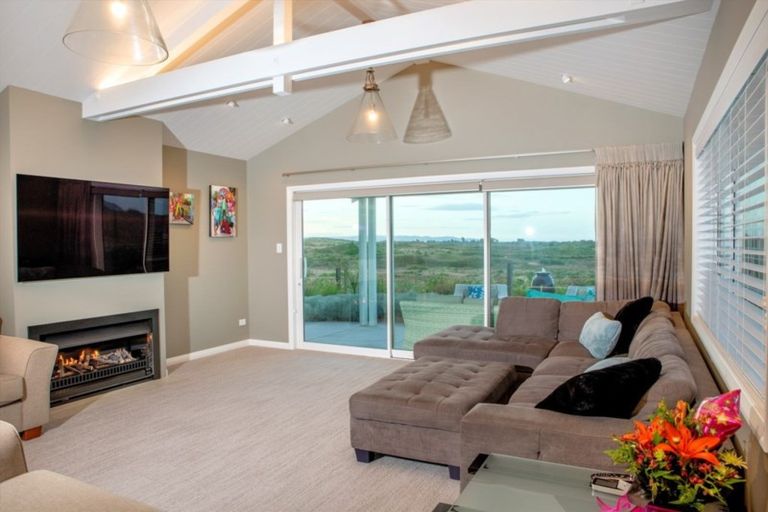 Photo of property in 59 Omega Place, Coastlands, Whakatane, 3120