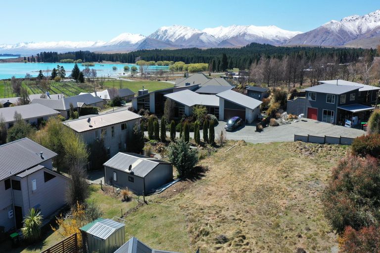 Photo of property in 24 Hamilton Drive, Lake Tekapo, 7999