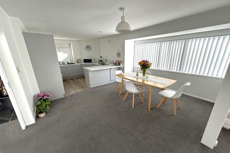 Photo of property in 3/55 Scenic Drive, Hillpark, Auckland, 2102