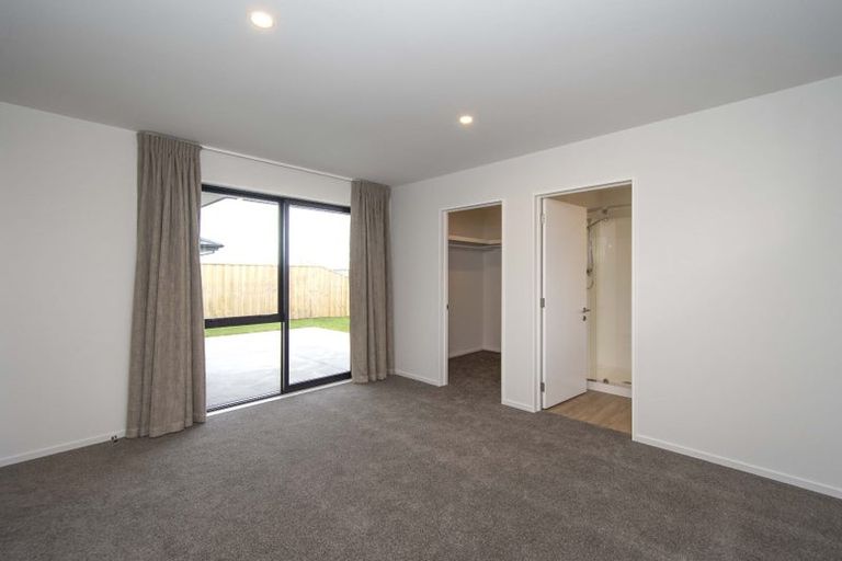 Photo of property in 8 Antill Street, Woodend, 7610