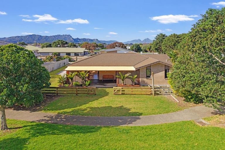 Photo of property in 364 One Tree Point Road, One Tree Point, 0118