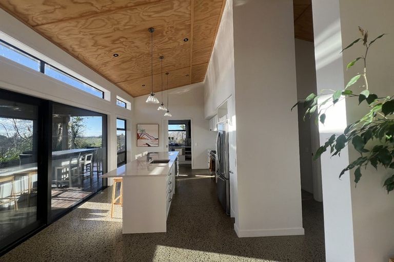 Photo of property in 141 Manakau Heights Drive, Manakau, Levin, 5573