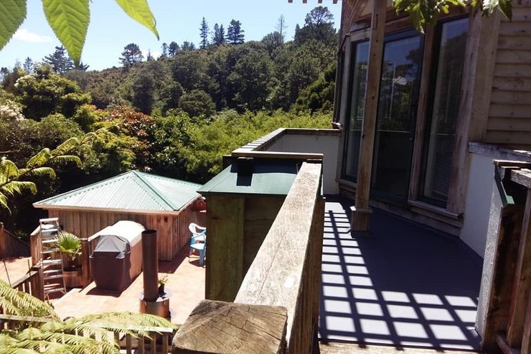 Photo of property in 90 Tawhai Street, Stokes Valley, Lower Hutt, 5019