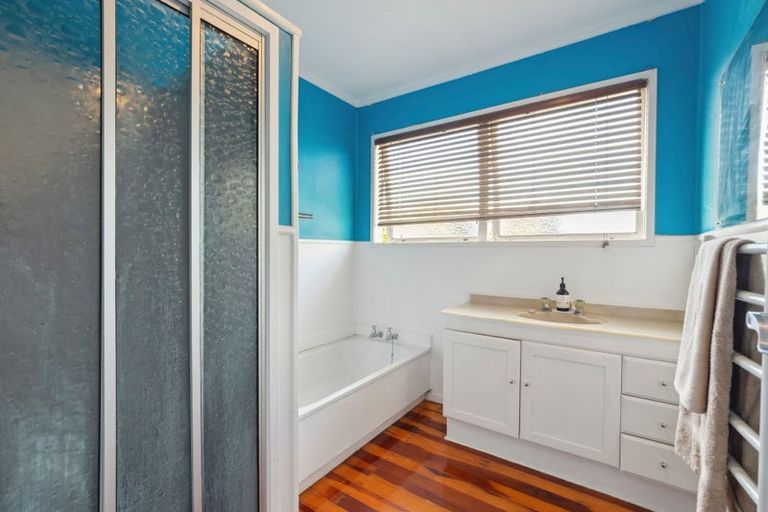 Photo of property in 1/4 Grove Lane, Pakuranga, Auckland, 2010