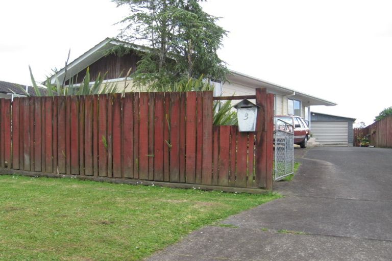 Photo of property in 3 Chantelle Place, Papatoetoe, Auckland, 2025