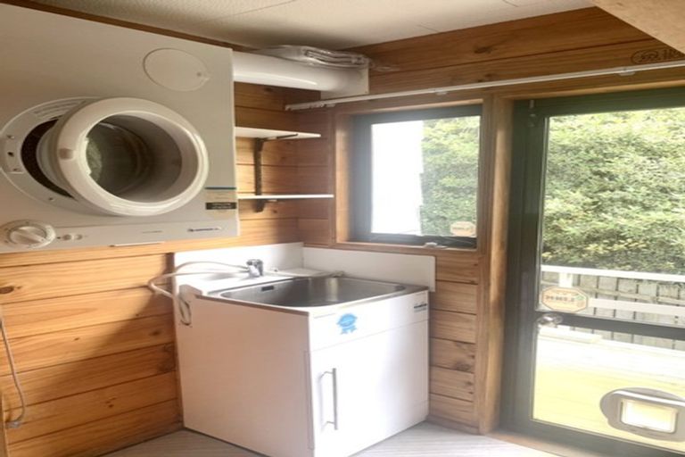 Photo of property in 2/19 Ayr Road, Pakuranga, Auckland, 2010