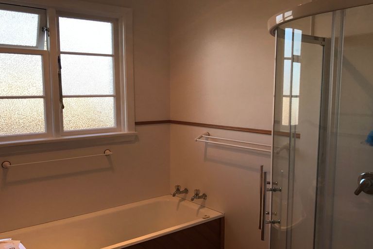 Photo of property in 27 Patrick Street, The Glen, Dunedin, 9011