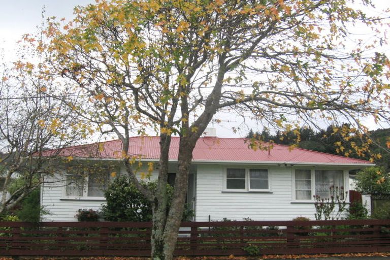 Photo of property in 20 Richard Grove, Stokes Valley, Lower Hutt, 5019