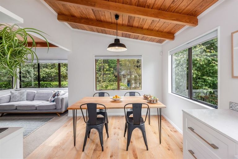 Photo of property in 2/56 Vincent Street, Howick, Auckland, 2014