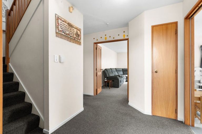 Photo of property in 1 Ryeland Avenue, Ilam, Christchurch, 8041