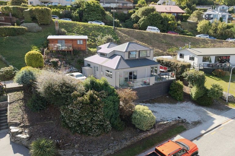 Photo of property in 5 Marina Drive, Frankton, Queenstown, 9300