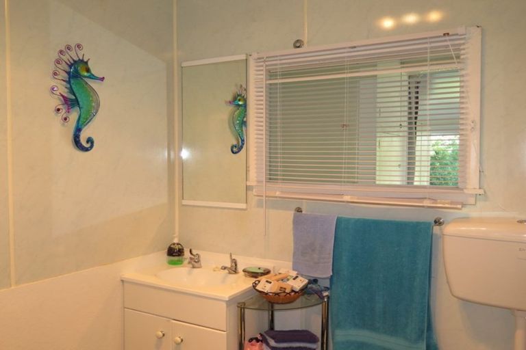 Photo of property in 13 Clifford Street, Pareora, 7912