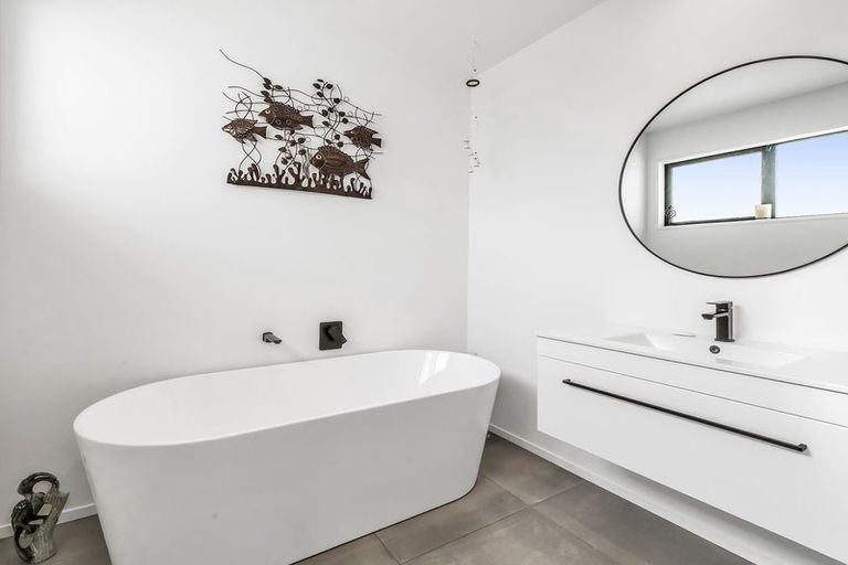 Photo of property in 12 Olivia Street, Rolleston, 7615