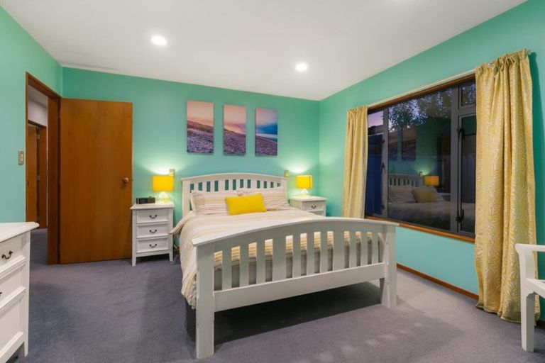 Photo of property in 5 Dune Avenue, Papamoa Beach, Papamoa, 3118