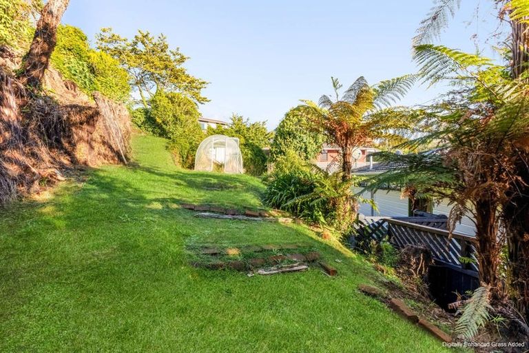 Photo of property in 8g Nevada Drive, Merrilands, New Plymouth, 4312