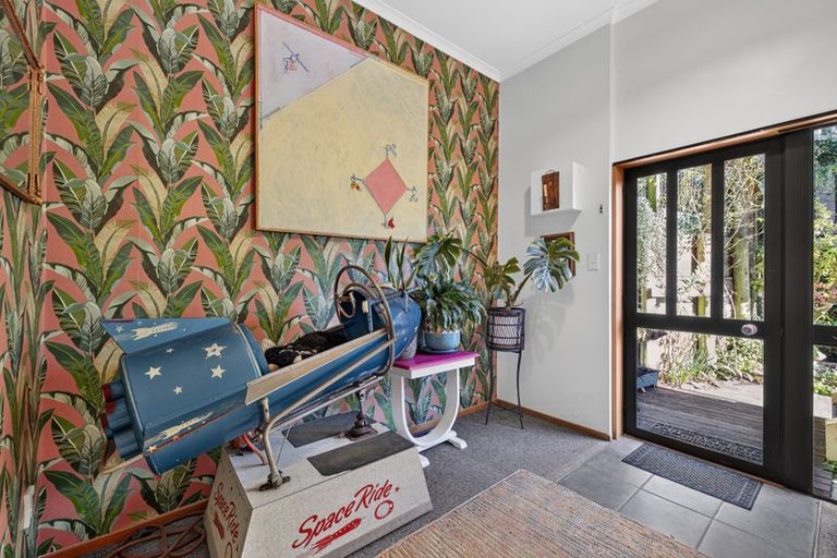 Photo of property in 2/31a Huntsbury Avenue, Huntsbury, Christchurch, 8022