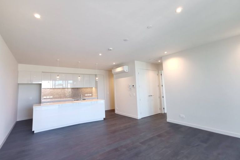 Photo of property in 2/218 Green Lane West, Epsom, Auckland, 1051