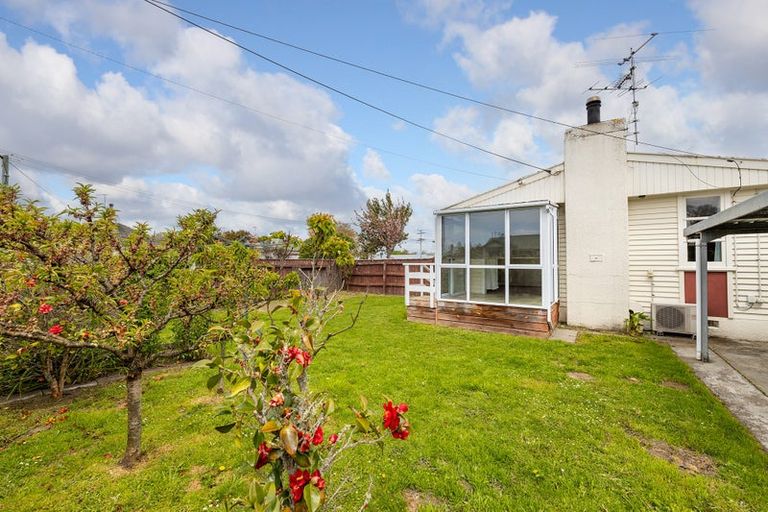 Photo of property in 2 Keaton Street, Masterton, 5810