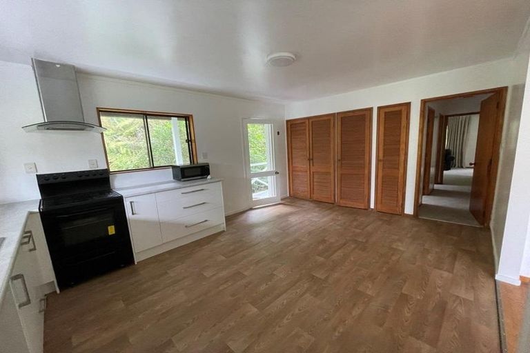 Photo of property in 14 Channel View Road, Campbells Bay, Auckland, 0630