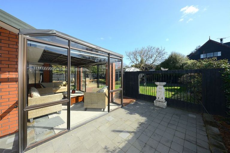 Photo of property in 43 Westmont Street, Ilam, Christchurch, 8041