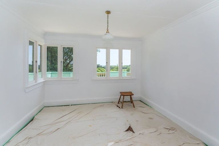 Photo of property in 353 North Manakau Road, Manakau, Levin, 5573