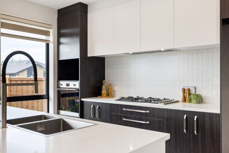 Photo of property in 18 Lovelock Avenue, Rolleston, 7615