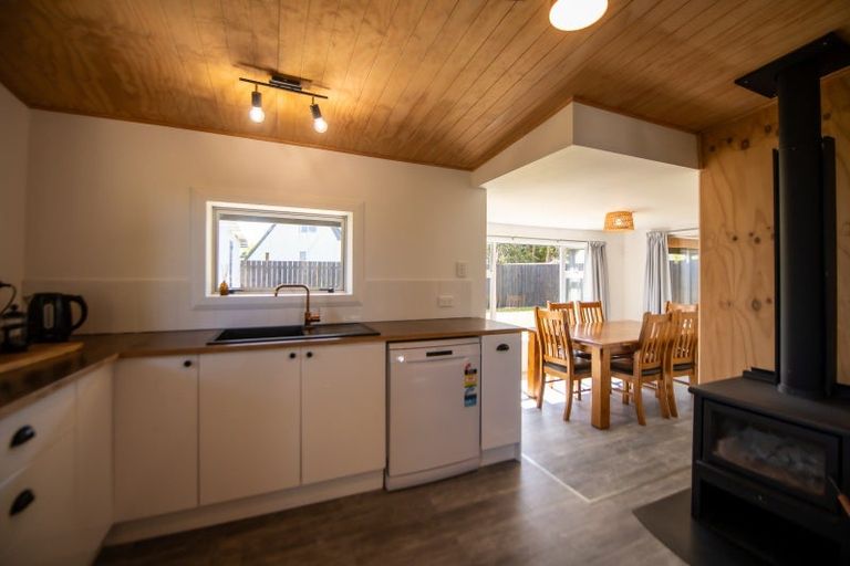 Photo of property in 11 Noble Street, Owaka, 9585