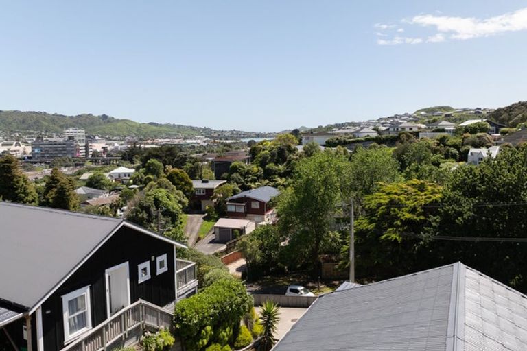 Photo of property in 10 Arawhata Street, Ranui, Porirua, 5024