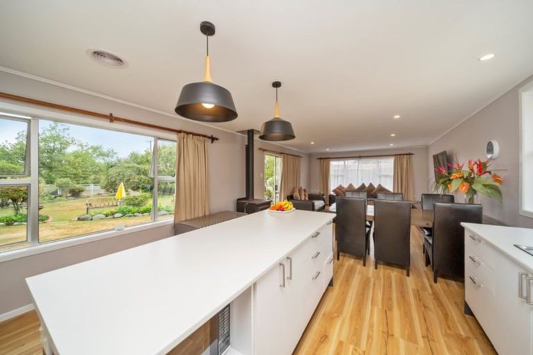 Photo of property in 21 Beaconsfield Road, Midhirst, Stratford, 4394