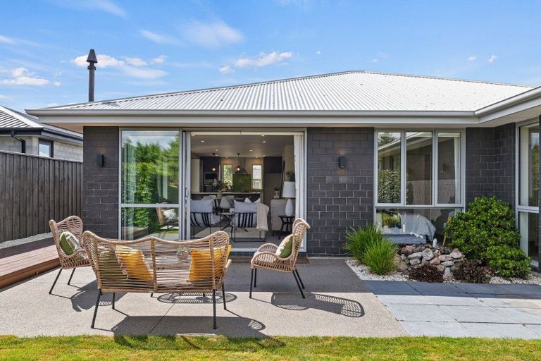 Photo of property in 16 Hungerford Drive, Rolleston, 7615