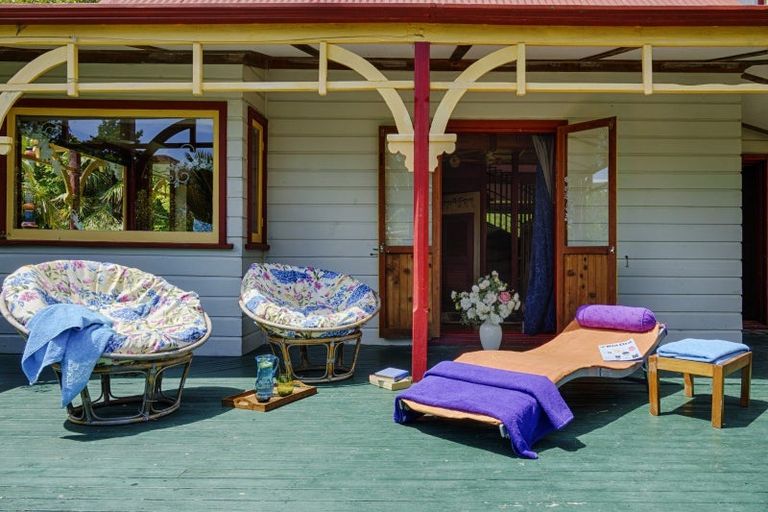 Photo of property in 37 Gillies Crescent, Waimarama, Havelock North, 4294