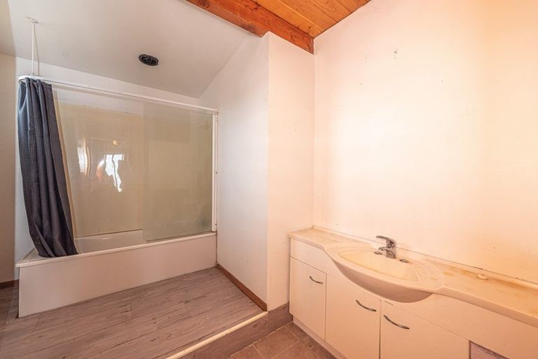 Photo of property in 23 Ruapehu Street, Castlecliff, Whanganui, 4501