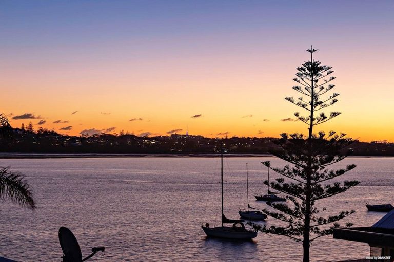 Photo of property in 3/43 The Parade, Bucklands Beach, Auckland, 2012