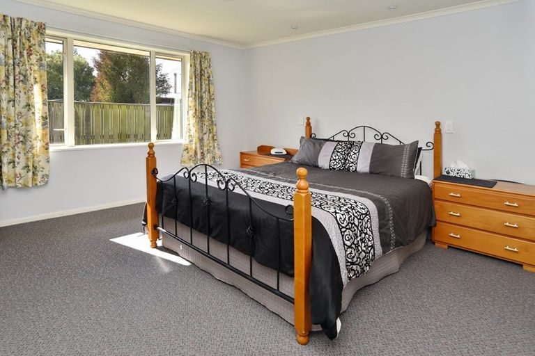 Photo of property in 20 West Belt, Rangiora, 7400