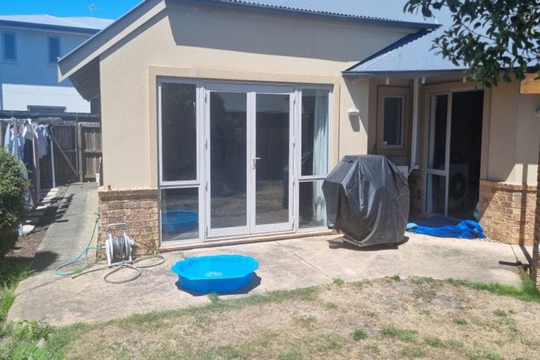 Photo of property in 562 Bower Avenue, Parklands, Christchurch, 8083