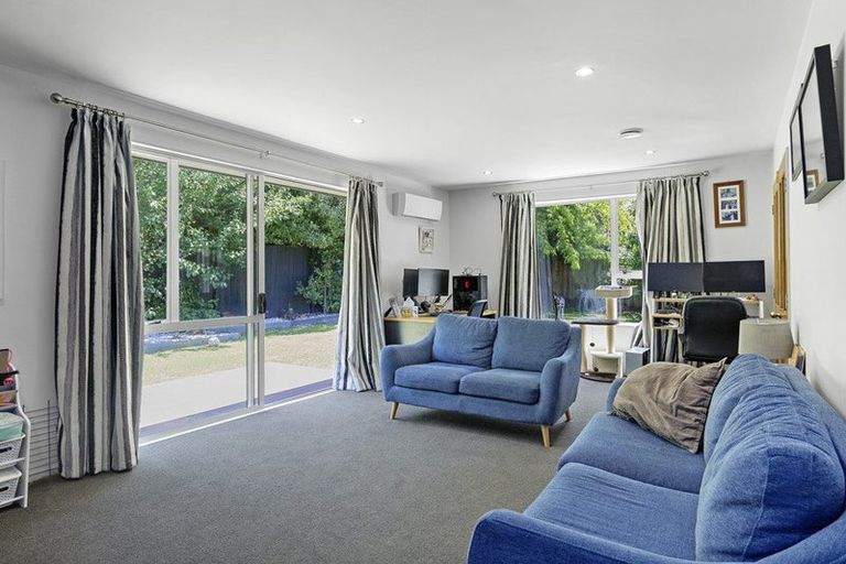 Photo of property in 11 Bishopsworth Street, Hillsborough, Christchurch, 8022