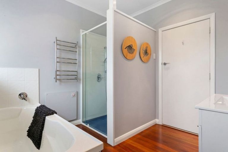 Photo of property in 168 Victoria Street, Cambridge, 3434