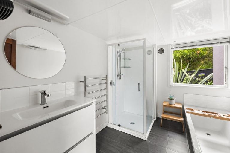 Photo of property in 55c Palmerston Road, Havelock North, 4130