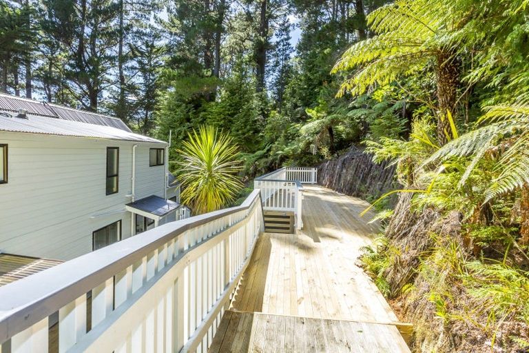 Photo of property in 122 Plateau Road, Te Marua, Upper Hutt, 5018