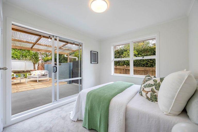 Photo of property in 17 Liddell Street, Hillcrest, Auckland, 0627